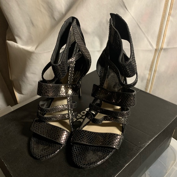 Michael Kors Shiloh Open Toe Strappy Heels sz 10 - Picture 3 of 5